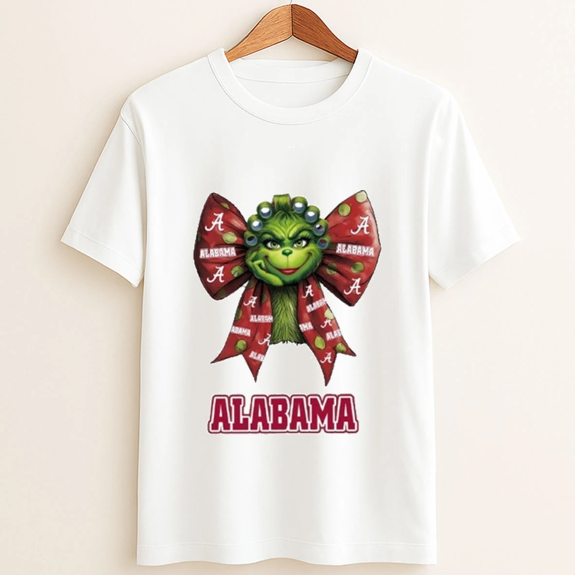 Women Grinch Bow Tie Alabama Logo T Shirt