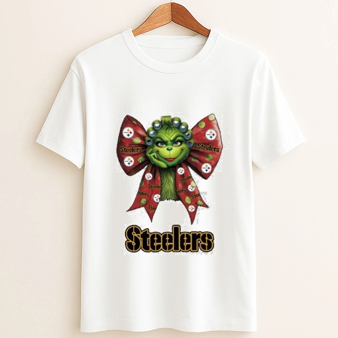 Women Grinch Bow Tie Steelers Logo T Shirt