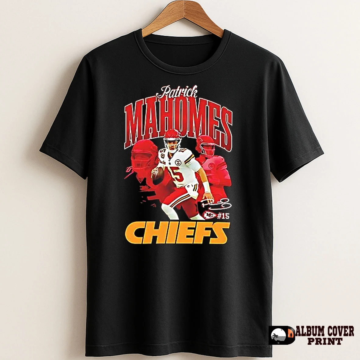 Original Awesome Patrick Mahomes Kansas City Chiefs Player 15 Signature T Shirt Sweater