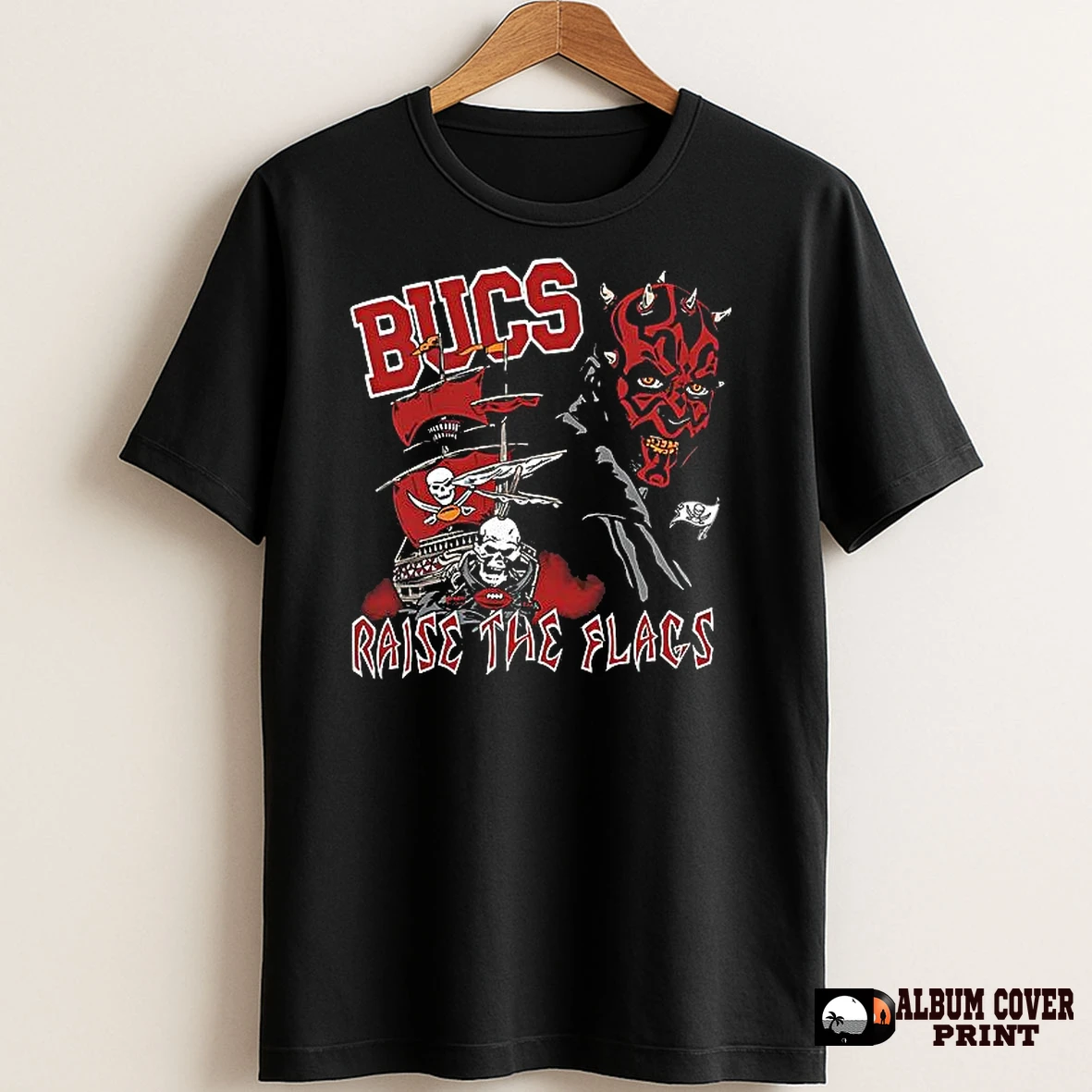 Original Tampa Bay Buccaneers X Star Wars Nfl 2025 T Shirt Sweater