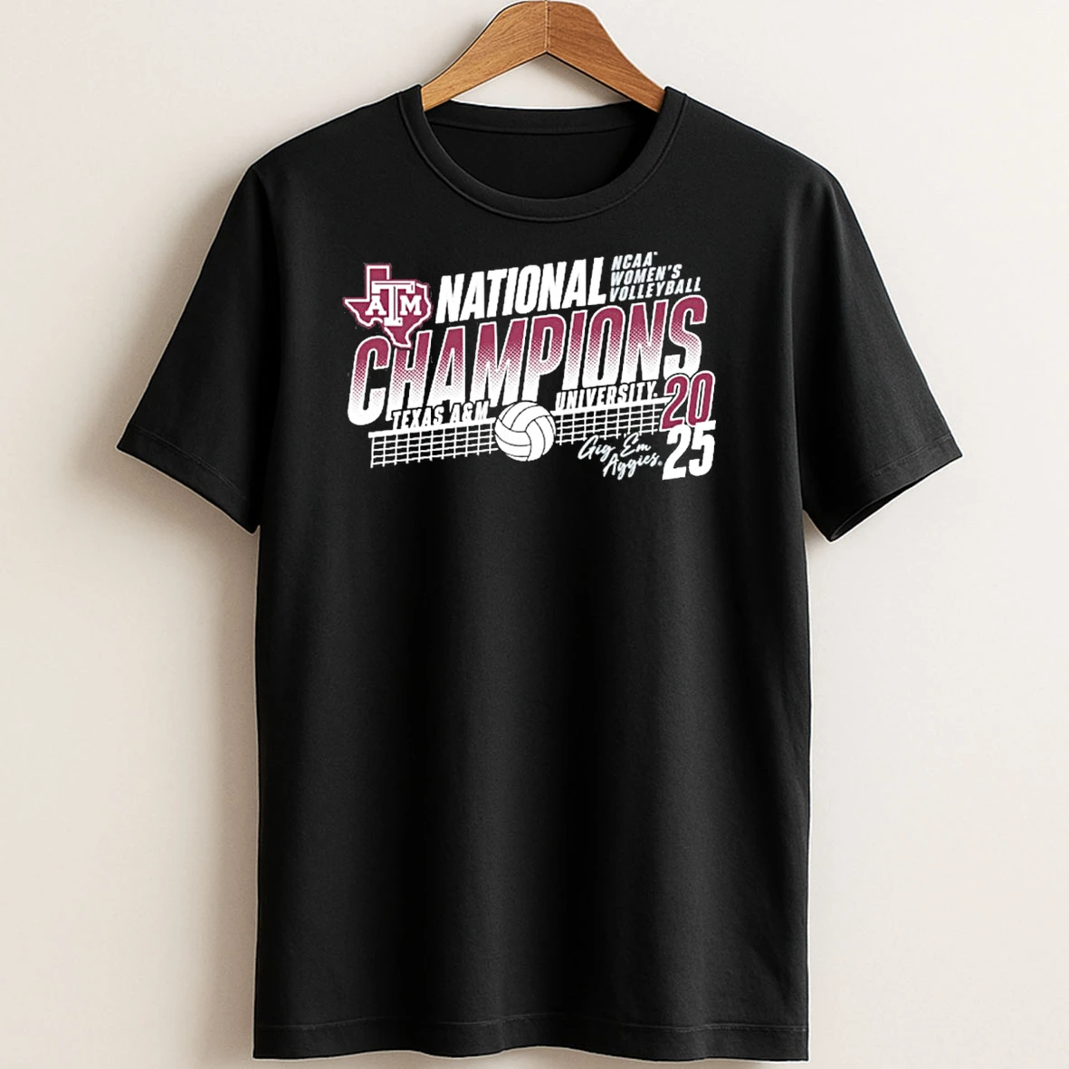 Original Texas Am Aggies National Champions 2025 Ncaa Womens Volleyball Gig Em Aggies T Shirt Sweater