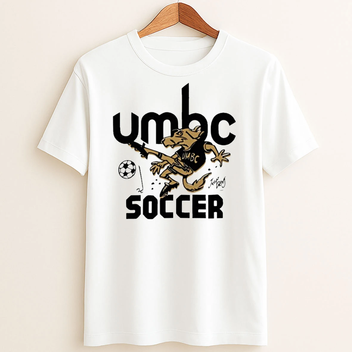 Original Umbc Retrievers Soccer Mascot Vintage T Shirt Sweater